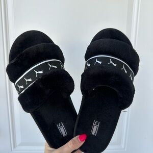 Puma slides